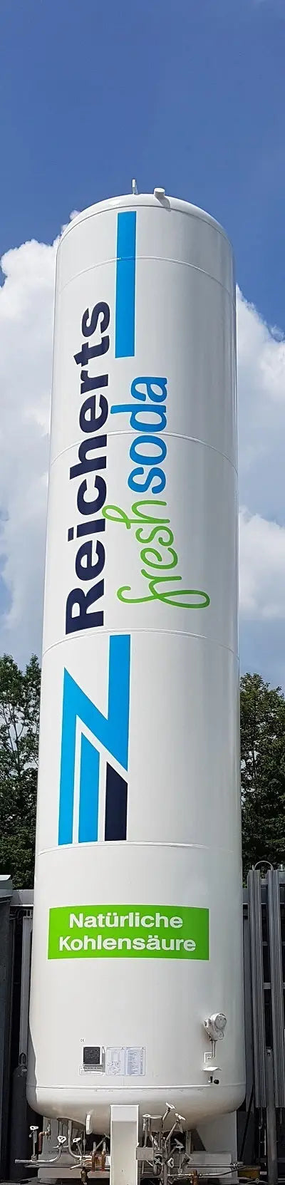 Neuer 40 tonnen Co2 Lagerbehälter für Kohlensäure und Trockeneis Produktion - Reicherts Flüssiggas GmbH