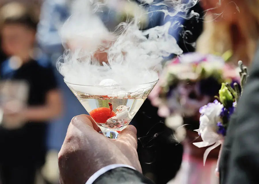 Trockeneis: Was ist es und wie funktioniert seine Kühlwirkung? - Reicherts Flüssiggas GmbH