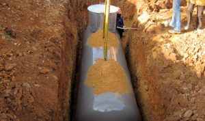 Einbau eines 4850 Liter Gastank mit Grube